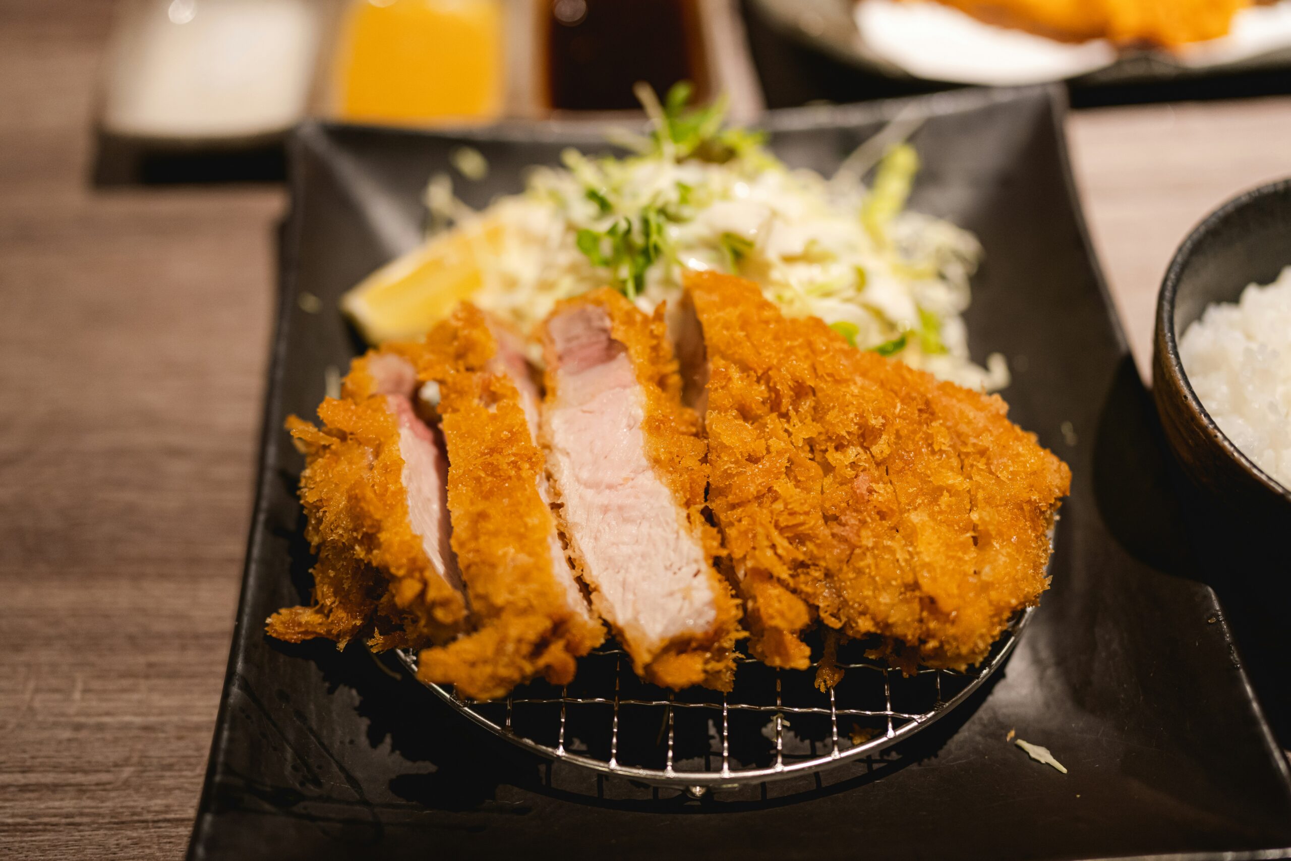 Tonkatsu (gefrituurde varkenskoteletten)