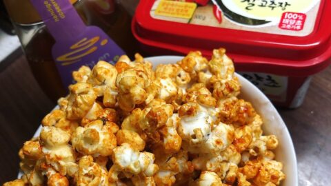 gochujang popcorn